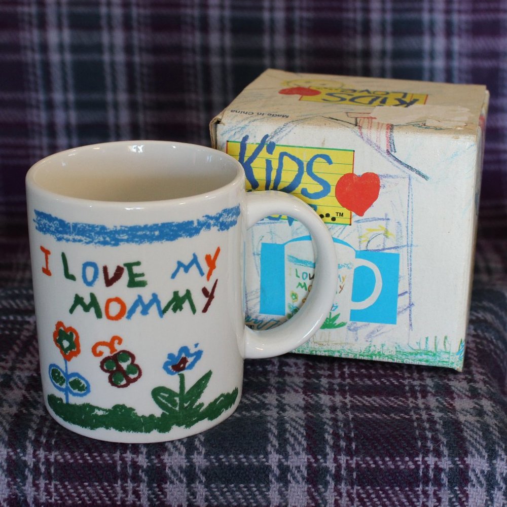 Kids Love ( I LOVE MOMMY} Mug